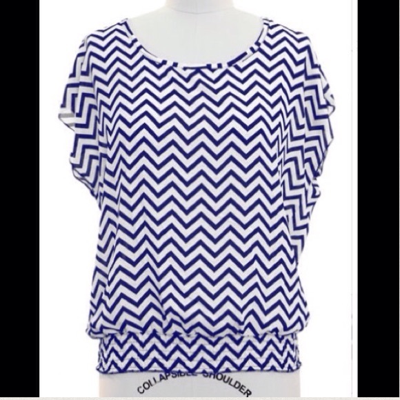 Blue & white chevron top