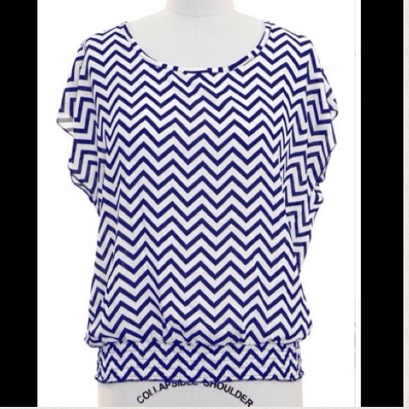 Blue & white chevron top