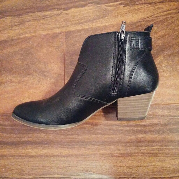 Apt. 9 Shoes - Black Ankle Boots