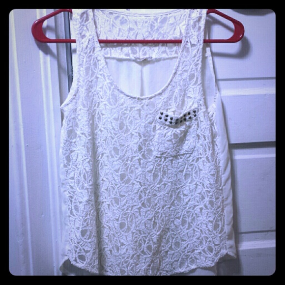 Flowy lace tank