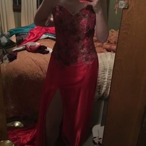 Jovani red corset floral embroidered dress. Size 4