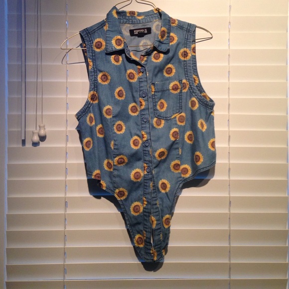 Sunflower shirt 🌻