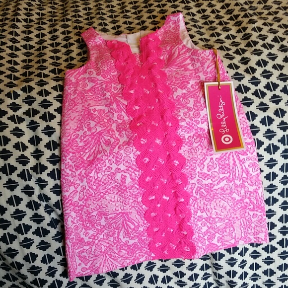 New Lilly size 2T willing to trade for other lilly