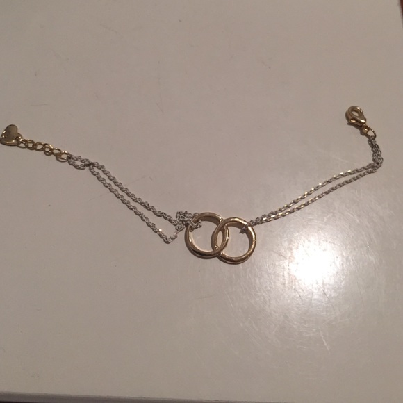 Brandy Melville bracelet
