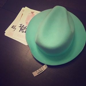 Madewell mint super cute summer hat