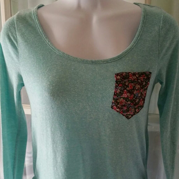 Light teal top