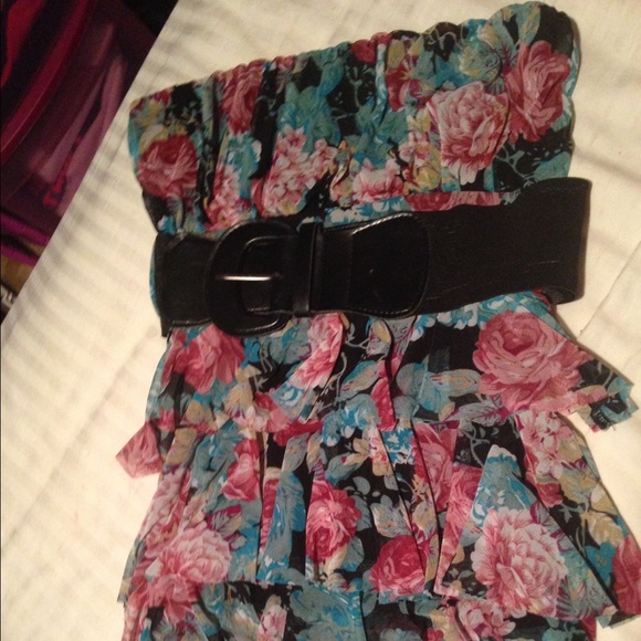 Strapless Top - Picture 1 of 4