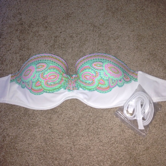 ❌❌SOLD❌❌VS paisley bandeau
