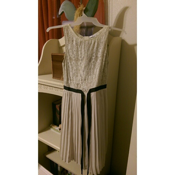 Classy Forever 21 dress