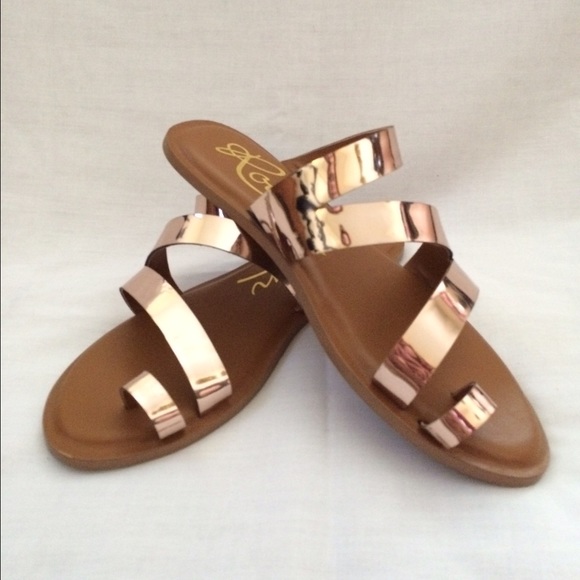 Metallic Rose Gold Rowen Sandals