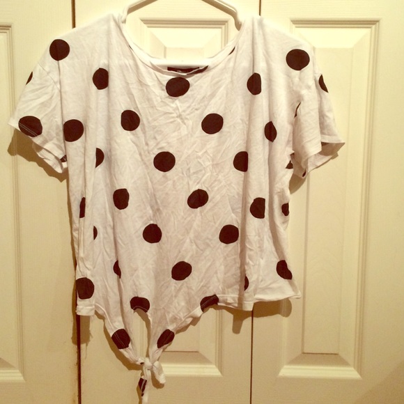 Forever 21. Polka dot tie front crop top.