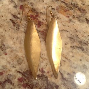 Gold diamond shaped dangle earrings