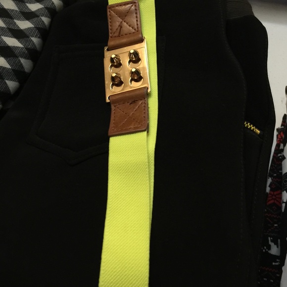 Neon pink & yellow - Picture 4 of 4