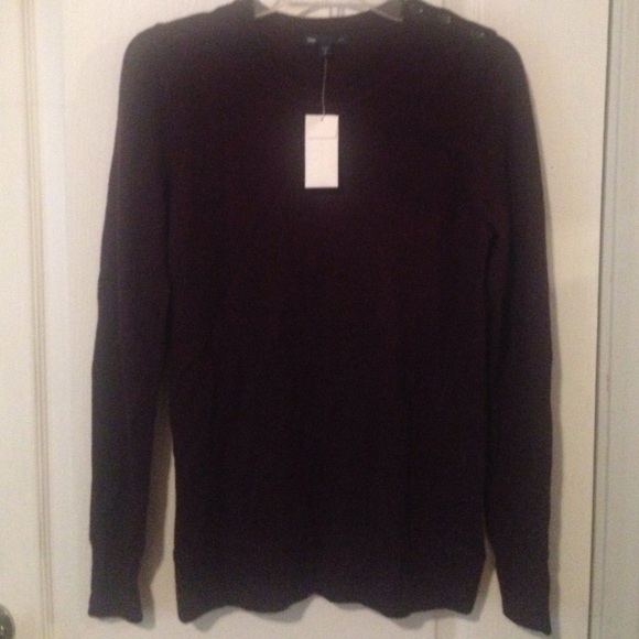 Gap plum sweater
