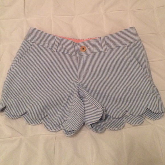 Lilly Pulitzer buttercup short