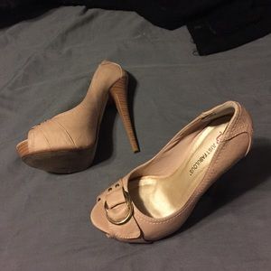Shoes size 7!