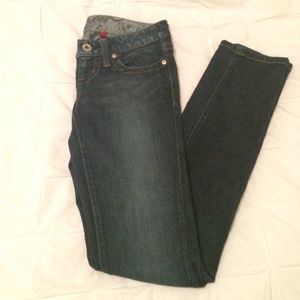Guess jeans with embellished pocket