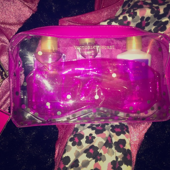 Victoria secret ultimate spa kit