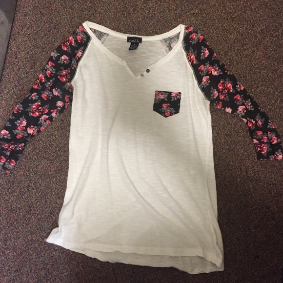 Rue 21 3/4 sleeve flower shirt