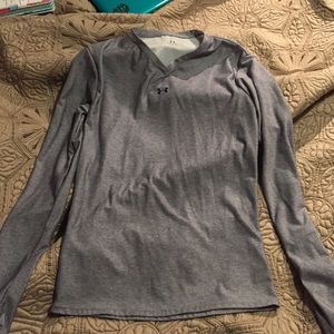 Long sleeve under amour fitted shirt