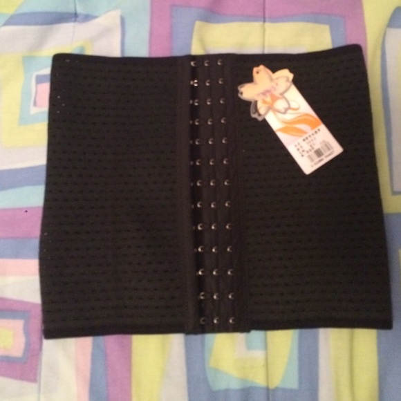 Black colored waist trainer