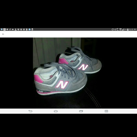 NIB New Balance toddler size 6