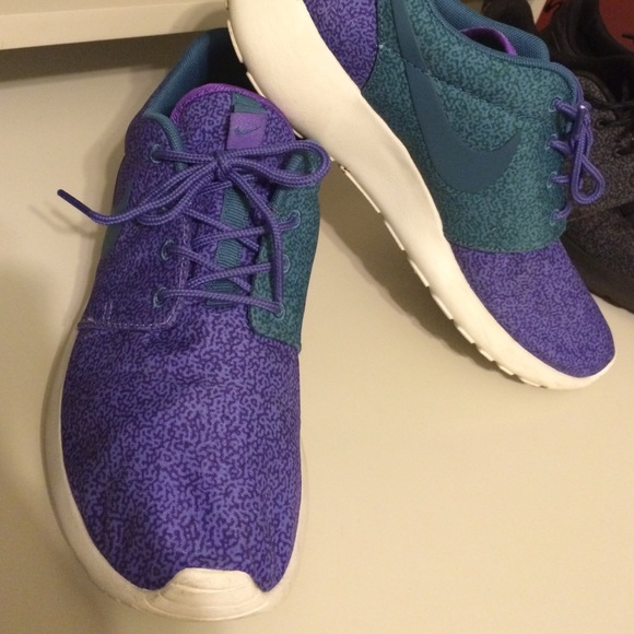 Nike Roshes
