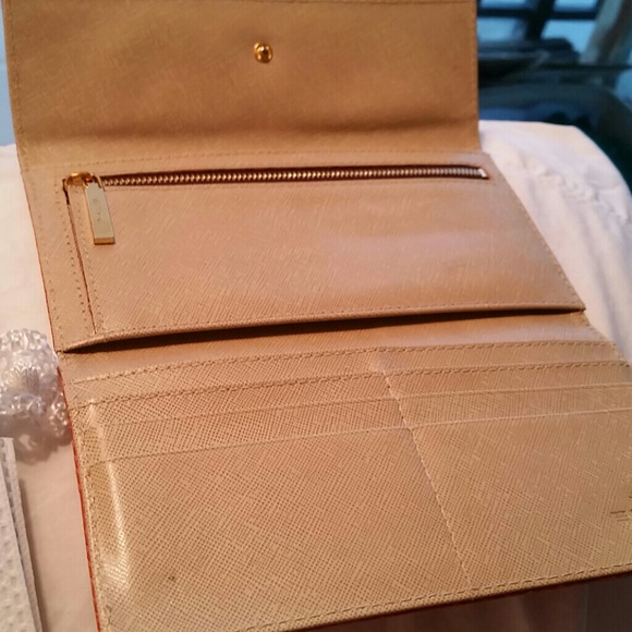 Authentic Etro snakeskin wallet!! - Picture 4 of 4