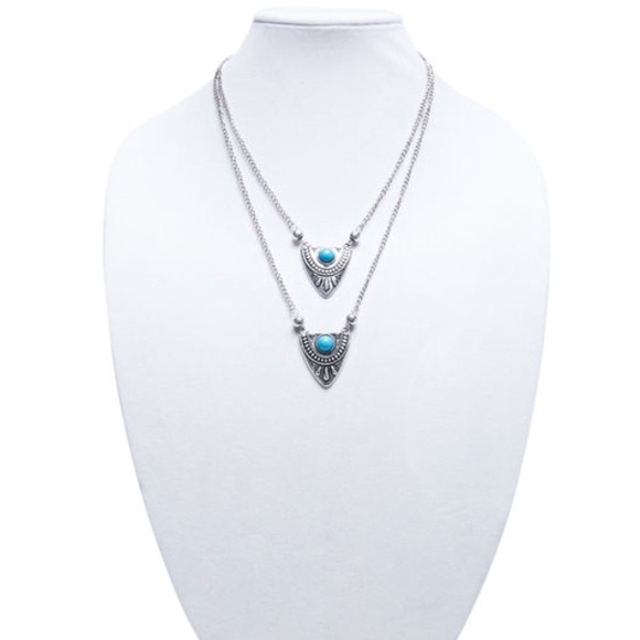 NWT! Layered turquoise tribal pendant necklace - Picture 2 of 4