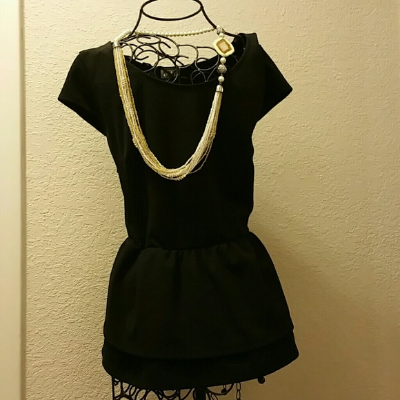 🔴SOLD🔴 Black Peplum Shirt
