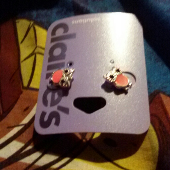 Earings