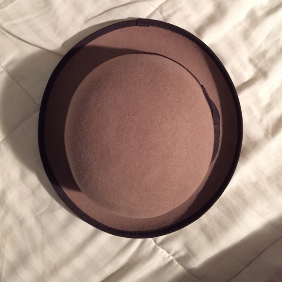 Cute Bowler Hat - Picture 2 of 4