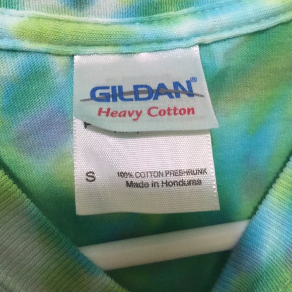 🍍TIE DYE TEE SHIRT BUNDLE🍍 - Picture 4 of 4