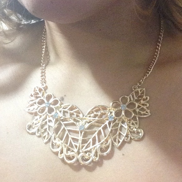 Beautiful Gold with Stones 😍😍😍 - Picture 4 of 4