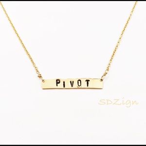 PIVOT (Friends) Gold Bar Necklace