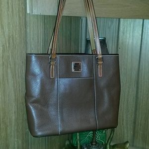 Dooney & Bourke