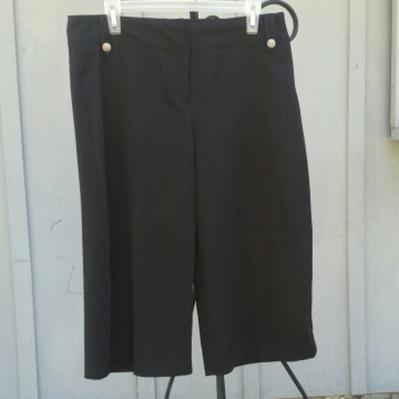 Black/black pinstriped dress up capris size 12