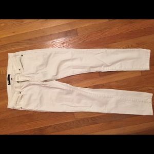 White urban outfitters BDG cigarette ankle jeans