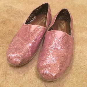 Pink Sparkly Toms size 8