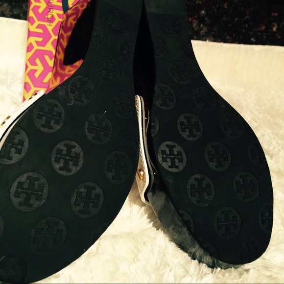 Tory burch Sandals Wedge ( SOLD , SOLD, SOLD ) - Picture 4 of 4