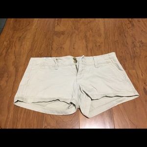 American eagle khaki shorts