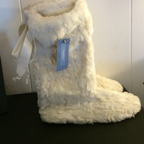 Simply Vera Vera Wang Booties