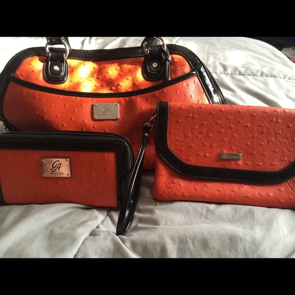 Grace Adele Pocketbook Set PRICE DROP FRIDAY Grace Adele Pocketbook Set PRICE DROP FRIDAY