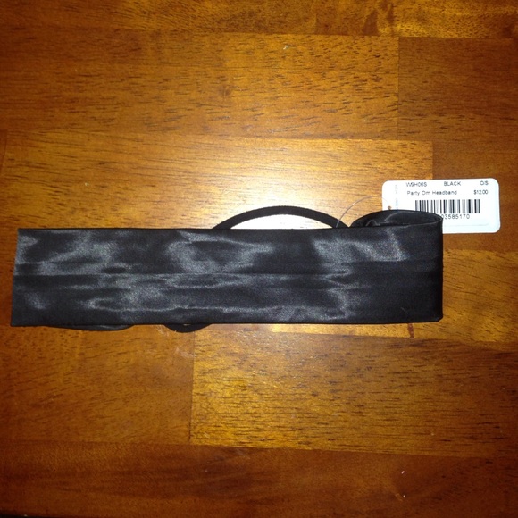 Lululemon Party on Headband