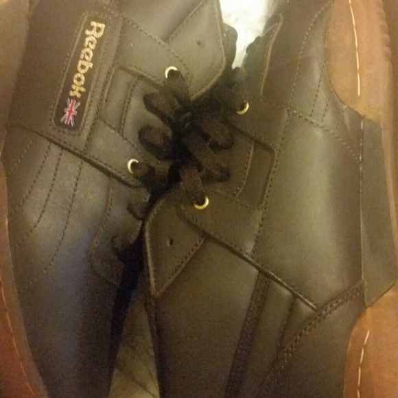 Reebok (work out mid)