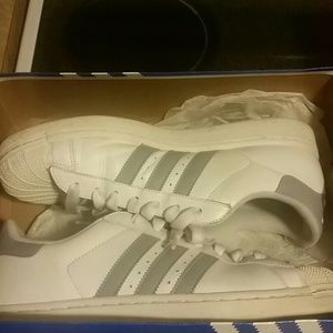 Adidas Superstar