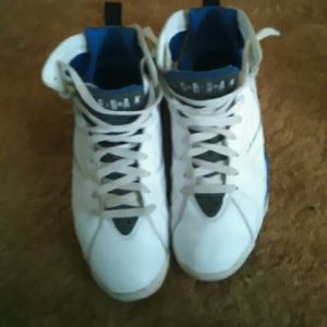 Retro 7 French blues