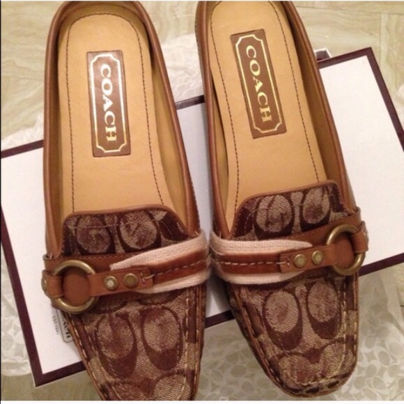 Coach Shoes - Host pick🌸Coach Loafers