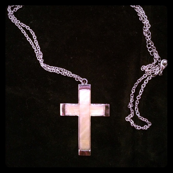 Cross Necklace - Picture 1 of 3