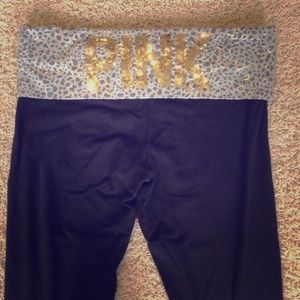 Victoria's Secret PINK yoga legging